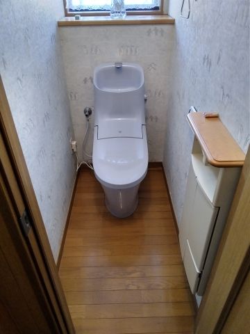 トイレ レンジフード交換工事　埼玉県所沢市