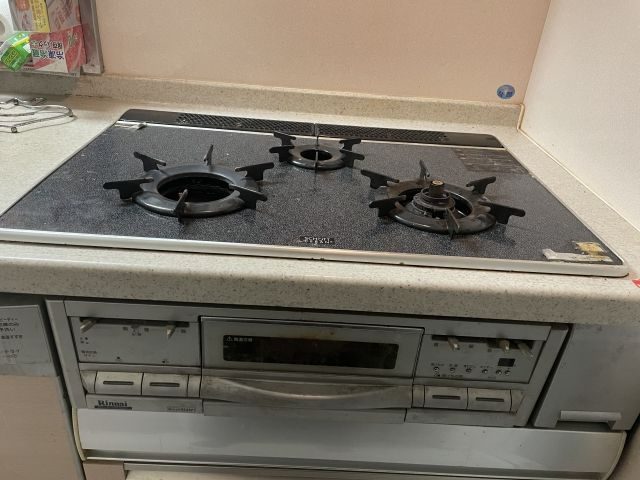 ビルトインガスコンロ交換工事　大阪府吹田市　RHS71W32L24RSTW-13A - Before