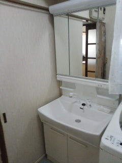 洗面化粧台取り替え工事　/止水栓交換工事　東京都西東京市　LSAB-70A-LCM-753HW - After