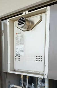 ガス給湯器交換工事　広島県広島市西区　GT-2460AWX-T-2-BL-set-13A - Before