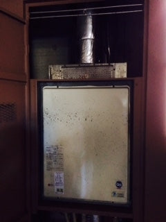 給湯器交換工事　埼玉県越谷市　RUF-A2400SAU-A-set-13A - Before