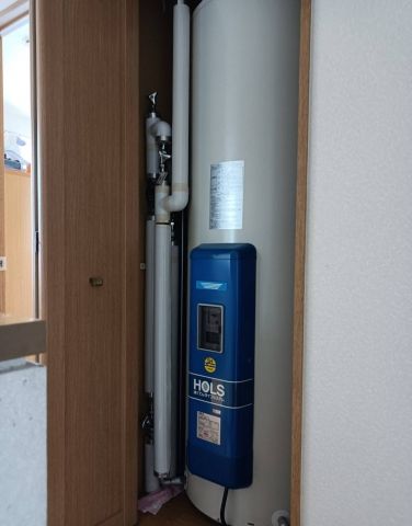 電気温水器交換工事　北海道札幌市厚別区　UWH-37X1N2U-setC - Before