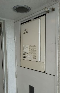 ガス給湯器交換工事　大阪府柏原市　GQ-1639WS-TB-1-13A - Before