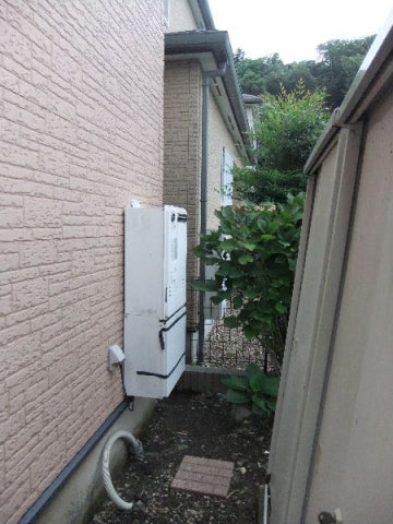 給湯器交換工事　神奈川県茅ヶ崎市　GT-2450SAWX-2BL-LPG - Before