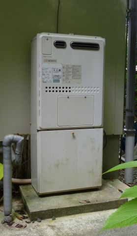 ガス給湯器交換工事　静岡県静岡市駿河区 - Before