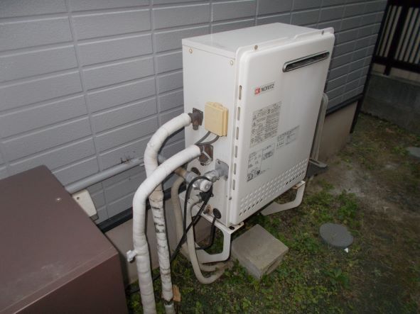 ガス給湯器交換工事　神奈川県横須賀市　GT-C2462SARX-2-BL-set-13A - Before