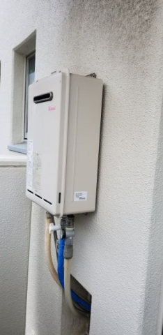 ガス給湯器交換工事　大阪府大阪市都島区　RUX-UE2406W-set-13A - Before