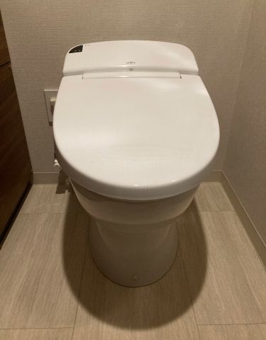 トイレ交換工事　静岡県熱海市　CES9510F-N-NW1 - Before
