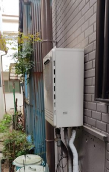 ガス給湯器交換工事　東京都江戸川区　GT-C2062SAWX-2-BL-13A - Before