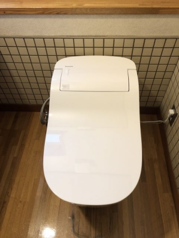 トイレ交換工事　東京都世田谷区　XCH1601RWS-N