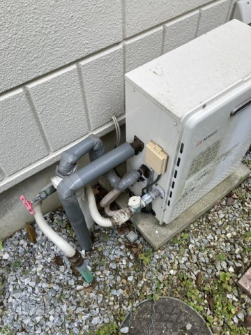 ガス給湯器交換工事　佐賀県三養基郡基山町　GT-C2462ARX-2-BL-set-13A - Before