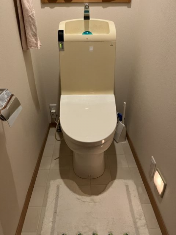 トイレ トイレ交換工事　鹿児島県霧島市　XCH1601WS-N - Before