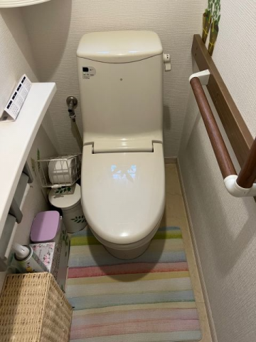 トイレ交換工事　大阪府堺市南区　TCF6543AK-NW1 - Before