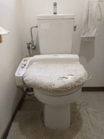 トイレ交換工事　愛知県一宮市　CS232B-SH232BA-NW1 - Before