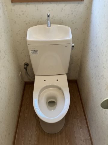 トイレ交換・クッションフロア張付工事　大阪府堺市西区　CS232B-SH233BA-SC1