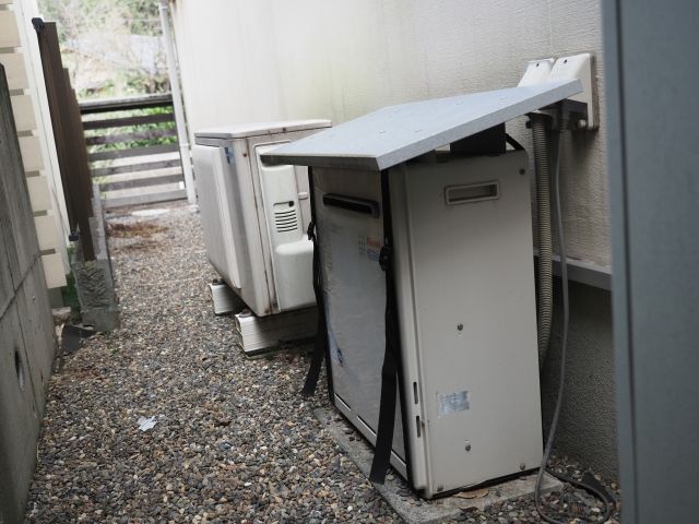 ガス給湯器 ガス給湯器交換工事　千葉県我孫子市　RUF-E2405AG-B-13A - Before