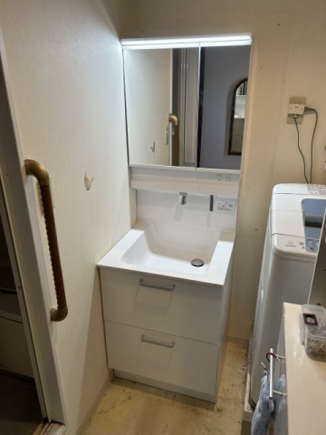 洗面化粧台交換工事　神奈川県川崎市高津区　LDSFS060BQGDN1-set1-A - After
