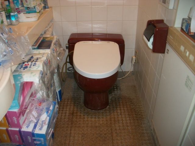 トイレ交換工事　神奈川県横浜市中区　TCF4744AK-NW1 - Before