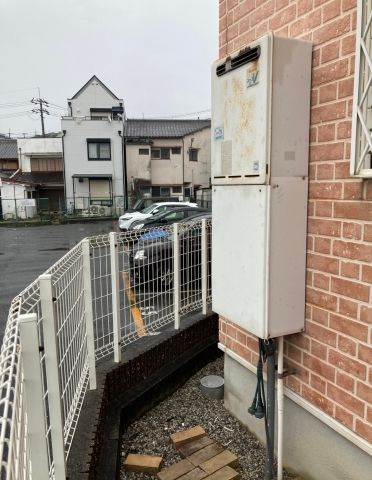 ガス給湯器交換工事　大阪府泉南市　RUF-E2406SAW-A-set-13A - Before