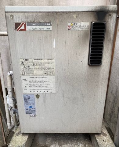 石油給湯器交換工事　神奈川県鎌倉市　UKB-SA472F-MP - Before