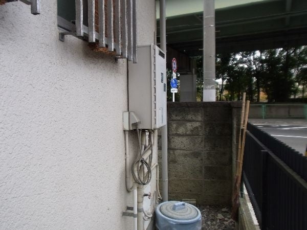給湯器交換工事　大阪府堺市堺区　RUF-E2405SAW-13A - Before