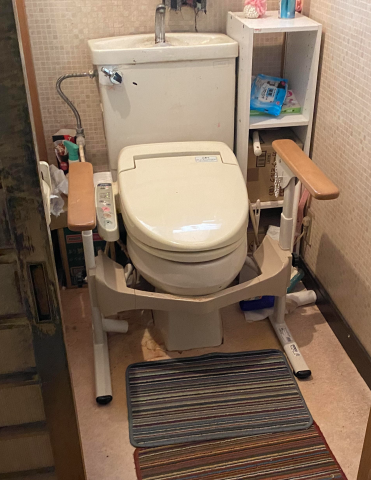 トイレ交換工事　富山県富山市　CES9155M-NW1 - Before