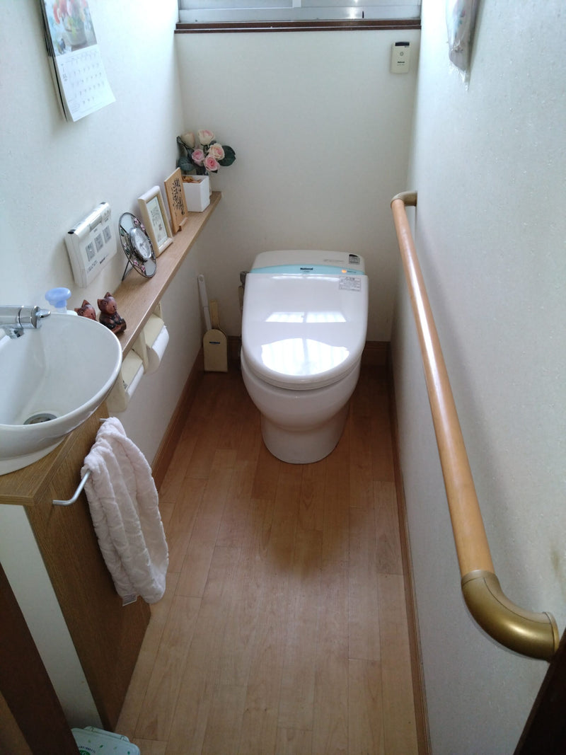 トイレ交換工事　山梨県中央市　XCH1601WS-N - Before