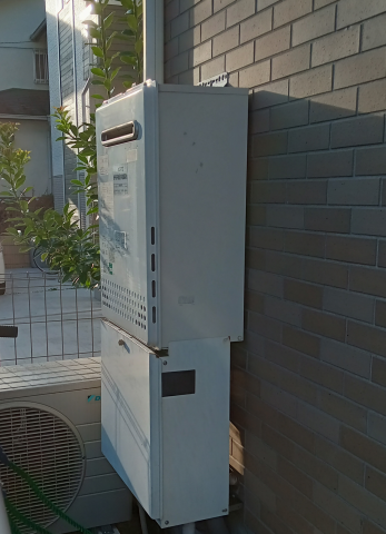ガス給湯器交換工事　東京都調布市　GT-C2072SAW-BL-13A - Before