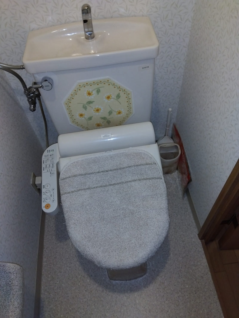 トイレ交換工事　東京都大田区　CS400BM-SH401BA-NW1 - Before