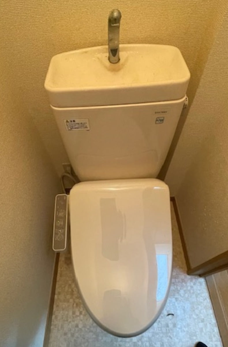 トイレ取替工事　BC-Z30H-DT-Z380H-BN8 - Before