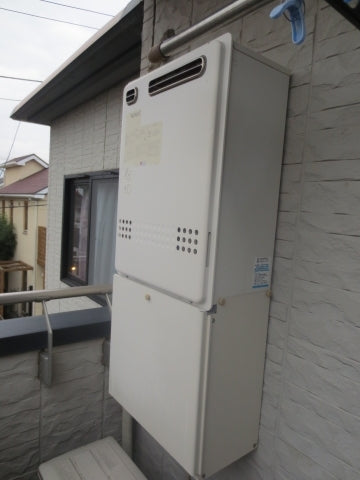 給湯器交換工事　東京都世田谷区　RUF-E2405SAW-13A-set - Before