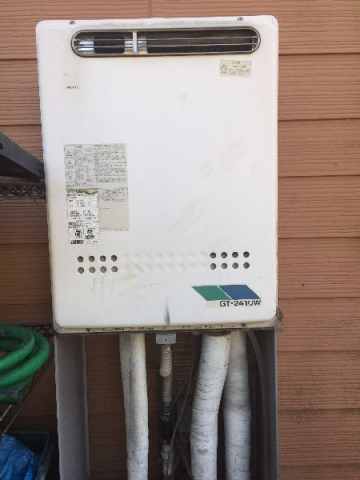 給湯器交換工事　東京都八王子市　GT-2450SAWX-2BL-set-LPG - Before