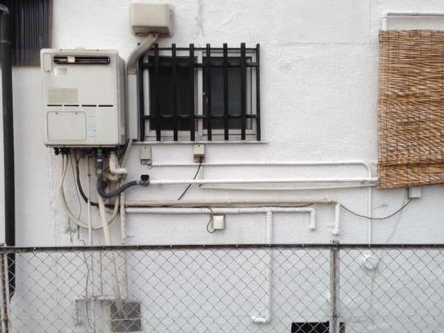 給湯器交換工事　大阪府泉大津市　RUF-E2401SAW-A-set - Before