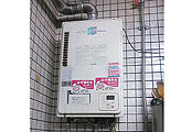 ガス給湯器交換工事　東京都港区　RUX-V1611SWFA-E - Before