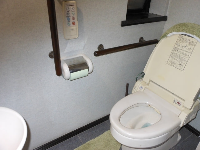 トイレ交換工事　神奈川県川崎市麻生区　XCH1401WS - Before
