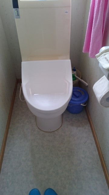 トイレ交換工事　山口県宇部市　CES9313L-W
