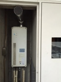 給湯器交換工事　兵庫県神戸市東灘区　RUF-VS1615AT-80-13A - Before