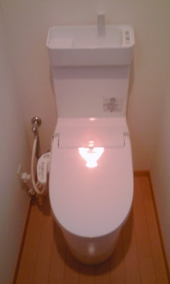 トイレ交換工事　大阪府門真市　XCH3014WST