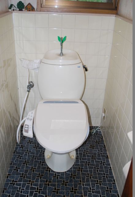 トイレ交換工事　広島県廿日市市　BC-ZA10H-120-DT-ZA180H-BN8
