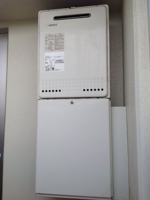 ガス給湯器交換工事　東京都足立区　GT-2460SAWX-BL-set-13A - Before