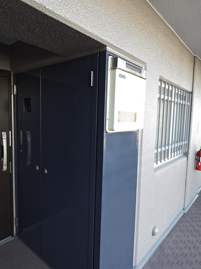ガス給湯器取替工事　埼玉県川越市　RUX-A1606W-A-E-13A - Before
