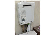 ガス給湯器交換工事　兵庫県三木市　GT-C2452SAWX BL-set　 - Before